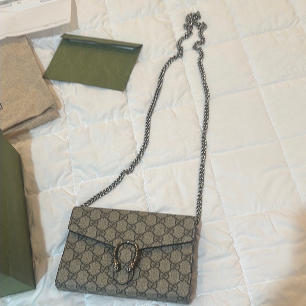 Gucci Gray Shoulder Bag